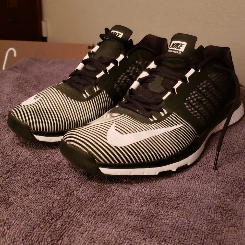 NIKE Zoom Speed TR